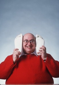 I can't hear you, I've got a foot in my ear!